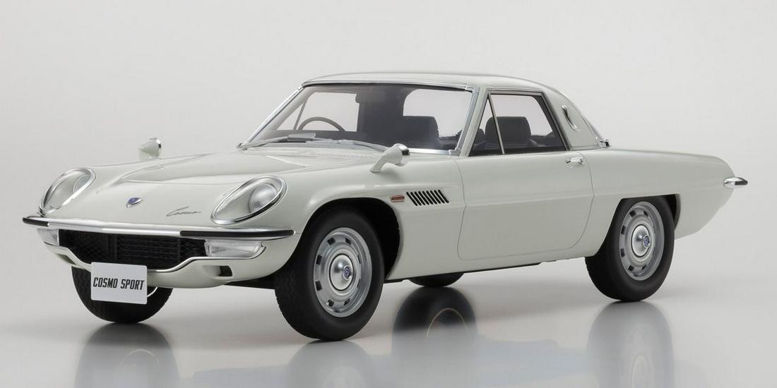 Kyosho Samurai Mazda Cosmo Sport 1967 Wit 1:12 (1 of 10)
