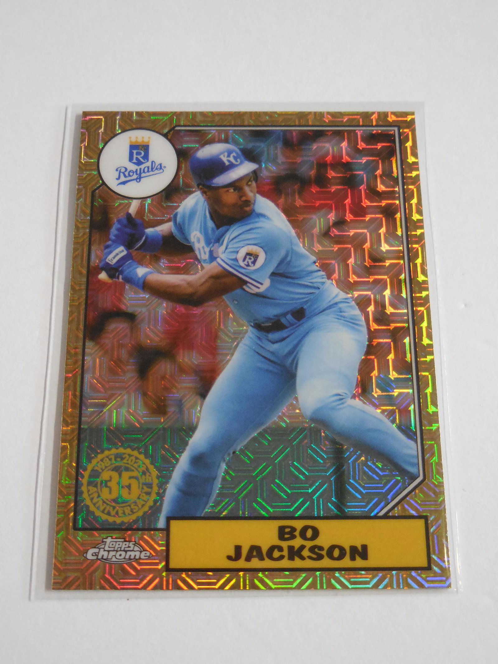 22 TOPPS CHROME BO JACKSON SP REFRACTOR (1 of 2)