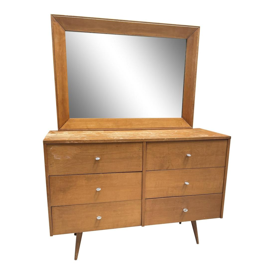 Paul McCobb Mid-Century Modern Dresser With Matching Mirror: Stunning Paul McCobb Mid-Century Modern Dresser From the Planner Group With Matching Mirror. This is such a gorgeous piece and will look amazing piece in your bedroom. DIMENSIONS: 48"W x 20"D x 33"H S
