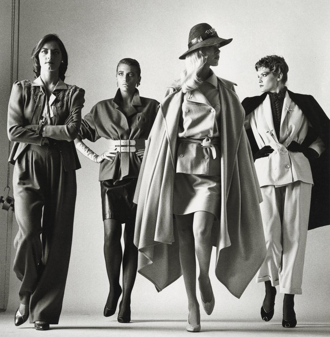 HELMUT NEWTON - Sie Kommen, Dressed, Paris, 1981 (1 of 1)