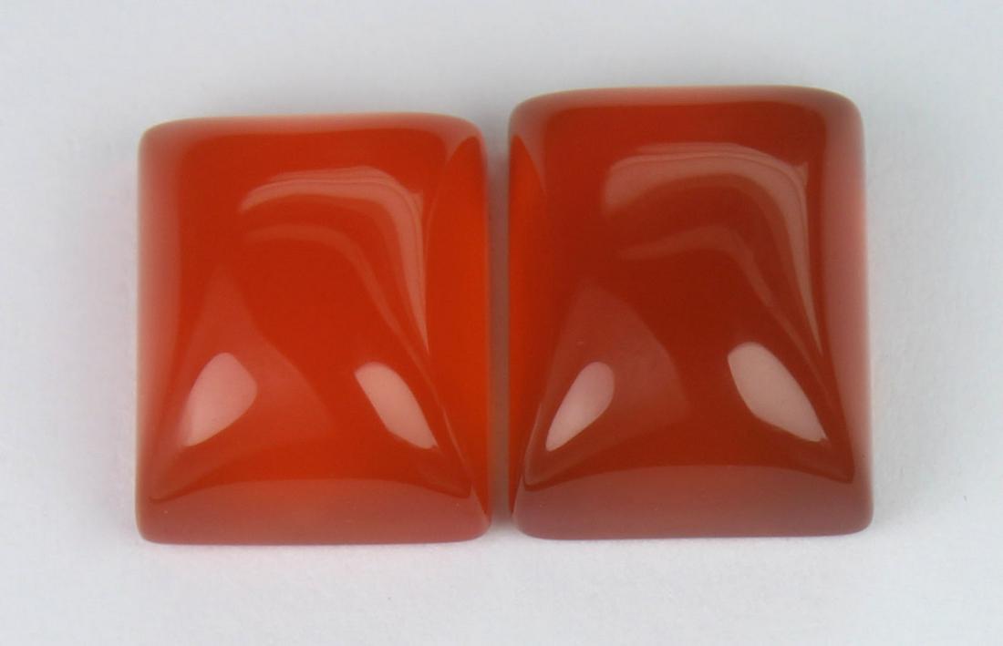 7.96 Cts Natural Carnelian Lot: No Reserve! Title: 7.96 Cts Natural Carnelian Lot Additional Information: Gemstone : Natural Carnelian Weight : 7.96 carat Shape : Rectangular Caboshon Dimensions : 10x8 mm Number of Stone : 2 Color :