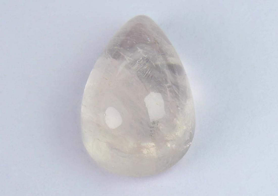 5.40 cts Natural Morganite: No Reserve! Title: 5.40 cts Natural Morganite Additional Information: Gemstone : Natural Morganite Shape and Cut : Pear Caboshon Weight : 5.40 carats Measurements : 13x9 mm Color : Peach Transprancy :
