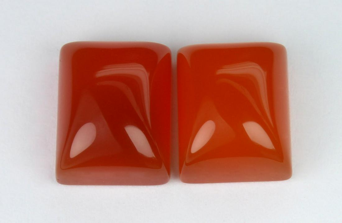 8.48 Cts Natural Carnelian Lot: No Reserve! Title: 8.48 Cts Natural Carnelian Lot Additional Information: Gemstone : Natural Carnelian Weight : 8.48 carat Shape : Rectangular Caboshon Dimensions : 10x8 mm Number of Stone : 2 Color :