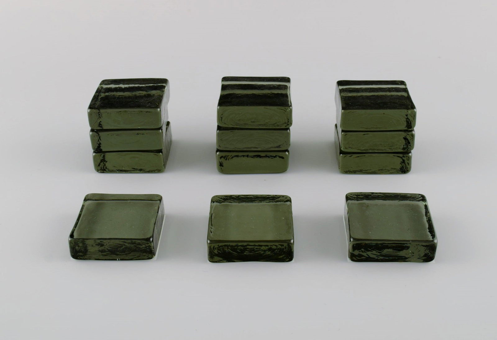 Per Lütken for Holmegaard. Twelve "Buffet" cutlery rests in mouth-blown art glass. 1980s.: Title: Per Lütken for Holmegaard. Twelve "Buffet" cutlery rests in mouth-blown art glass. 1980s. Description: Per Lütken for Holmegaard. Twelve "Buffet" cutlery rests in mouth-blown art glas