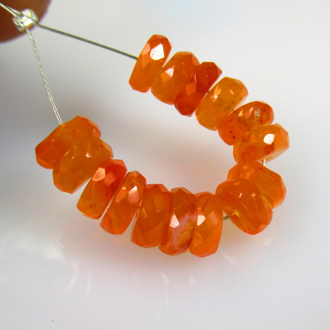 13.10 Ctw Natural 15 Drilled Orange Carnelian Round Beads: No Reserve! Title: 13.10 Ctw Natural 15 Drilled Orange Carnelian Round Beads Stone Clarity: Semi-Transparent Gemstones: Natural Carnelian Beads Carat Weights: 13.1 Size/Dimensions: 6.10 - 6.70 mm / 15