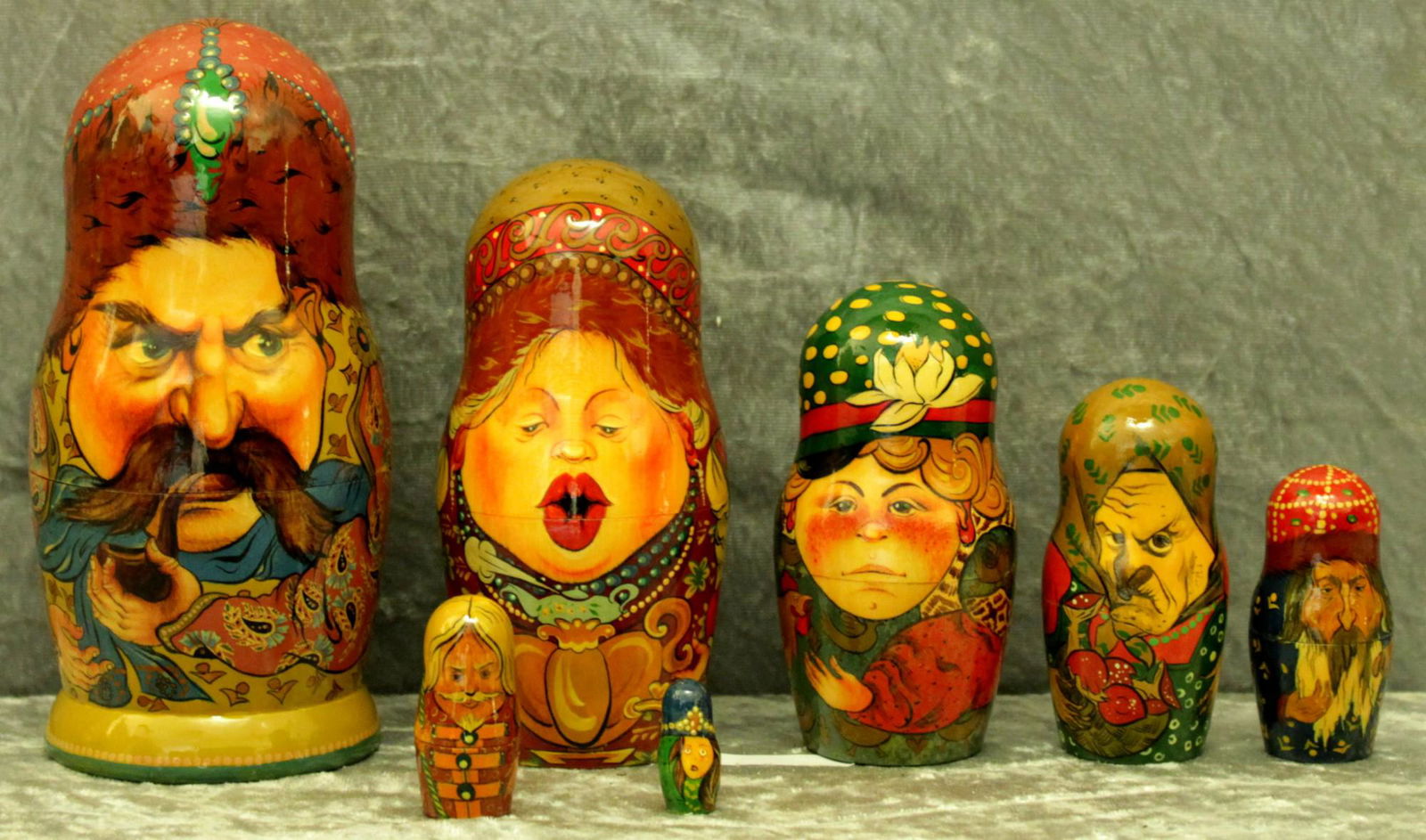 Matreshka, nesting doll: Matreshka, Russian hand-made and hand-painted nesting doll, Stecking doll. 7 pieces, “Kosack Family”. "Dimensions: 0.0 × 8.0 × 16.0 cm" Reserve: $100.00 Shipping: Domestic: Flat-