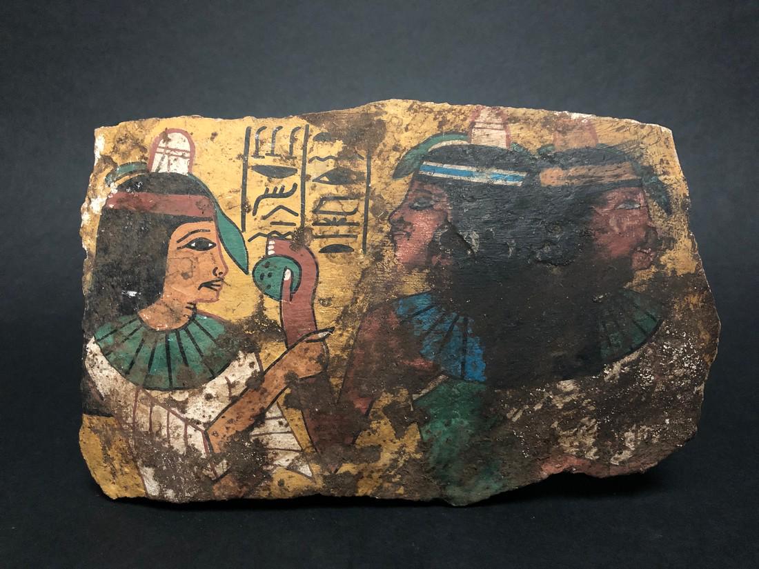Ancient Egyptian Stone Plaque Fragment Depicting Pharaonic Scenery Hieroglyphics 1530 - 1248 BC: Ancient Egyptian Stone Plaque Fragment Depicting Pharaonic Scenery Hieroglyphics Age: 1530 - 1248 BC Height= 13 cm Width= 19.5 cm Item Type: Antique Combined shipping possible Condition: As shown at t