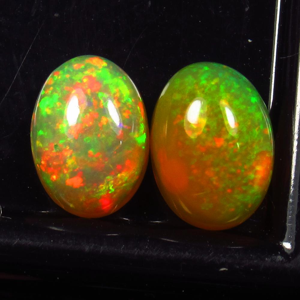 Natural Multicolor Opal Pair - 1.28 Ct (1 of 3)