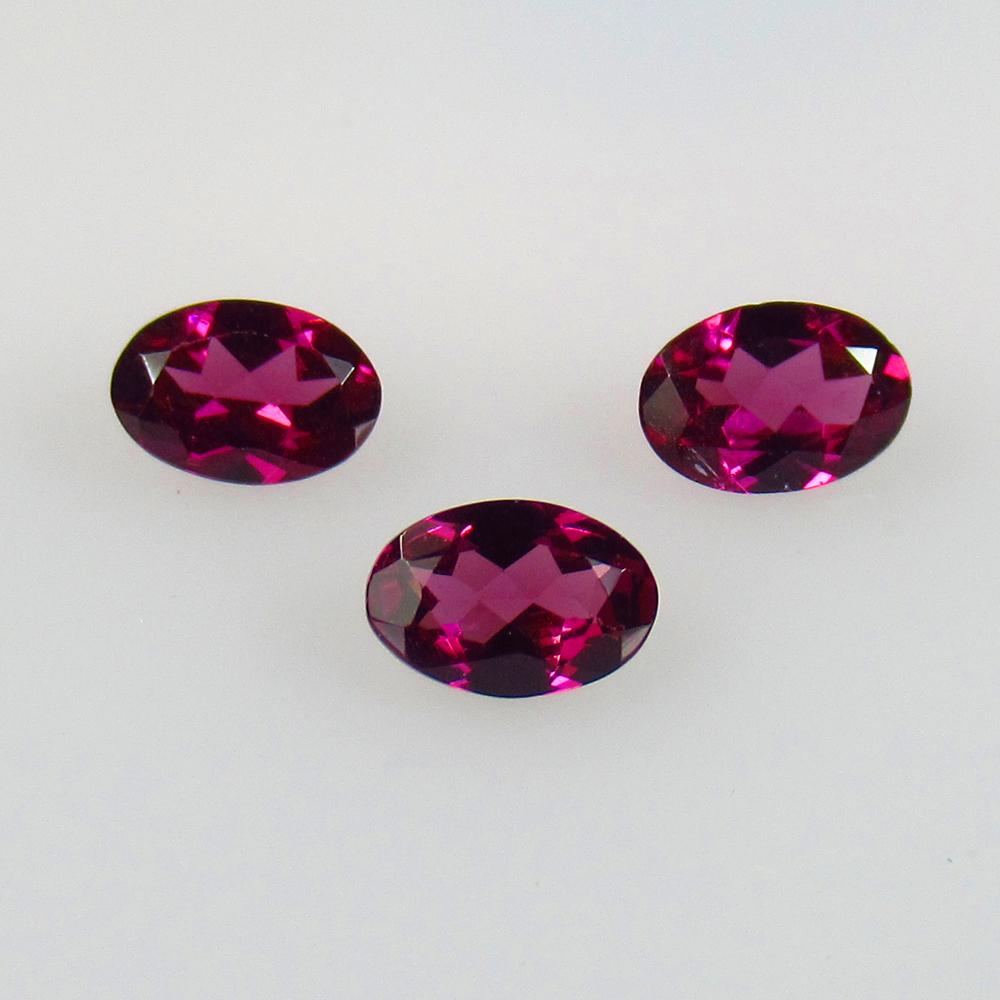 1.35 Ctw Natural 7 Pakistan Peridot Square Set (1 of 2)