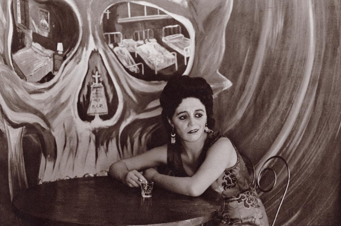 GRACIELA ITURBIDE - Cuidad de Mexico, 1972 (1 of 1)