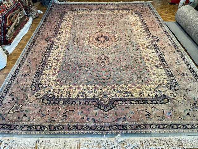 Vintage Sino-Persian Kerman rug (1 of 10)