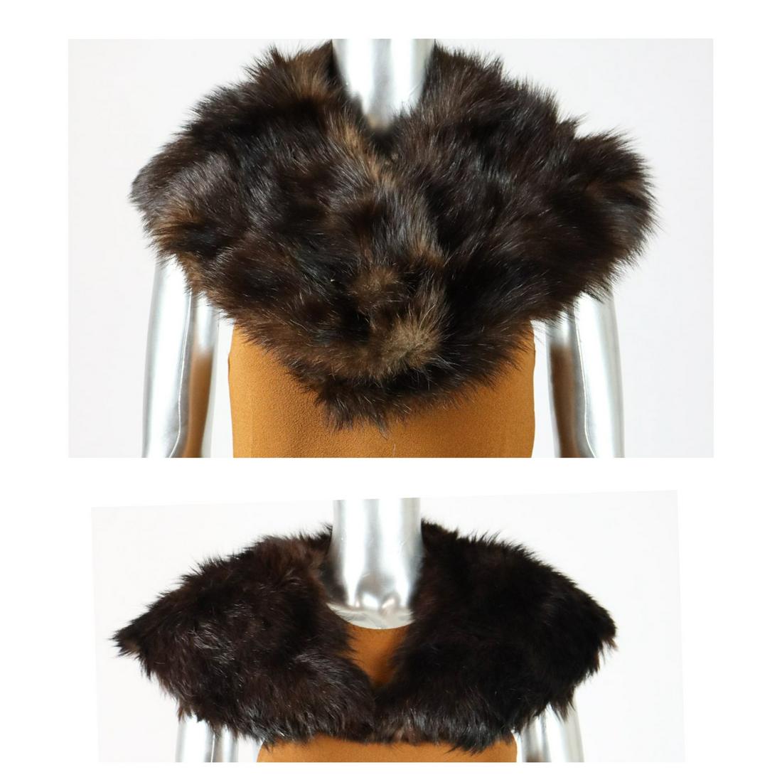 PAIR OF BROWN MINK FUR NECK COLLARS: Title: PAIR OF BROWN MINK FUR NECK COLLARS Description: Pair of brown mink fur collars: size 35x50 cm - 13.78 x 19.69in; 35x48 cm - 13.78 x 18.9in; Additional Information: Hook Closure; We offer in ho