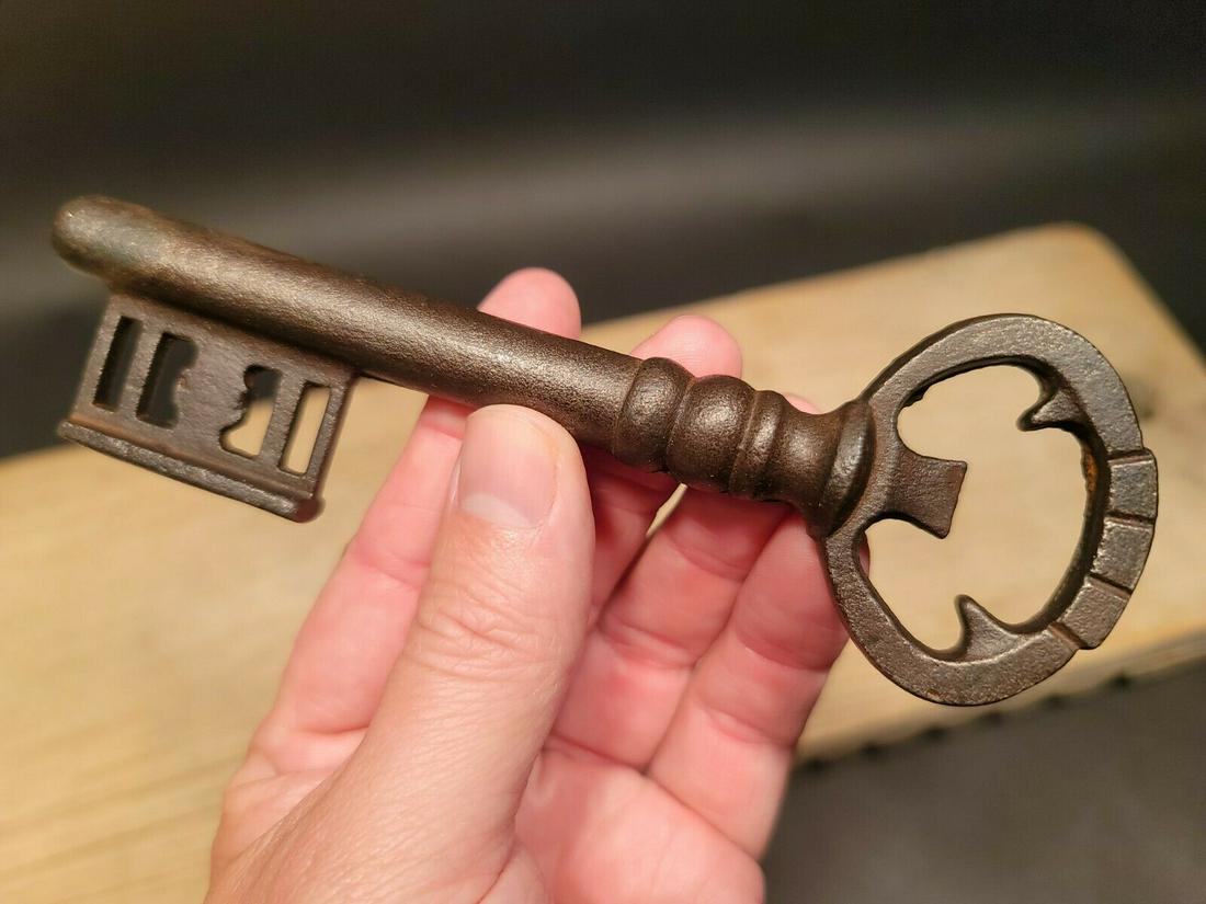 Cast Iron Large Skeleton Church Key (1 of 12)