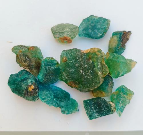 Natural & Unheated~ Blue Grandidierite Rough Lot: Title: Natural & Unheated~ Blue Grandidierite Rough Lot Color/Clarity: Blue Gemstone Type: Rough Carat Weights: 52.00 Cts Size/Dimensions: 17x16x10 mm Reserve: $15.00 Shipping: Domestic: Flat-rate of 
