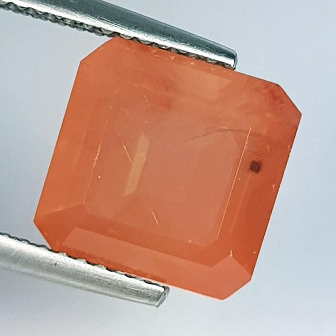 4.83 ctz" Rare & Collective" Natural Red Andesine Labradorite (1 of 4)