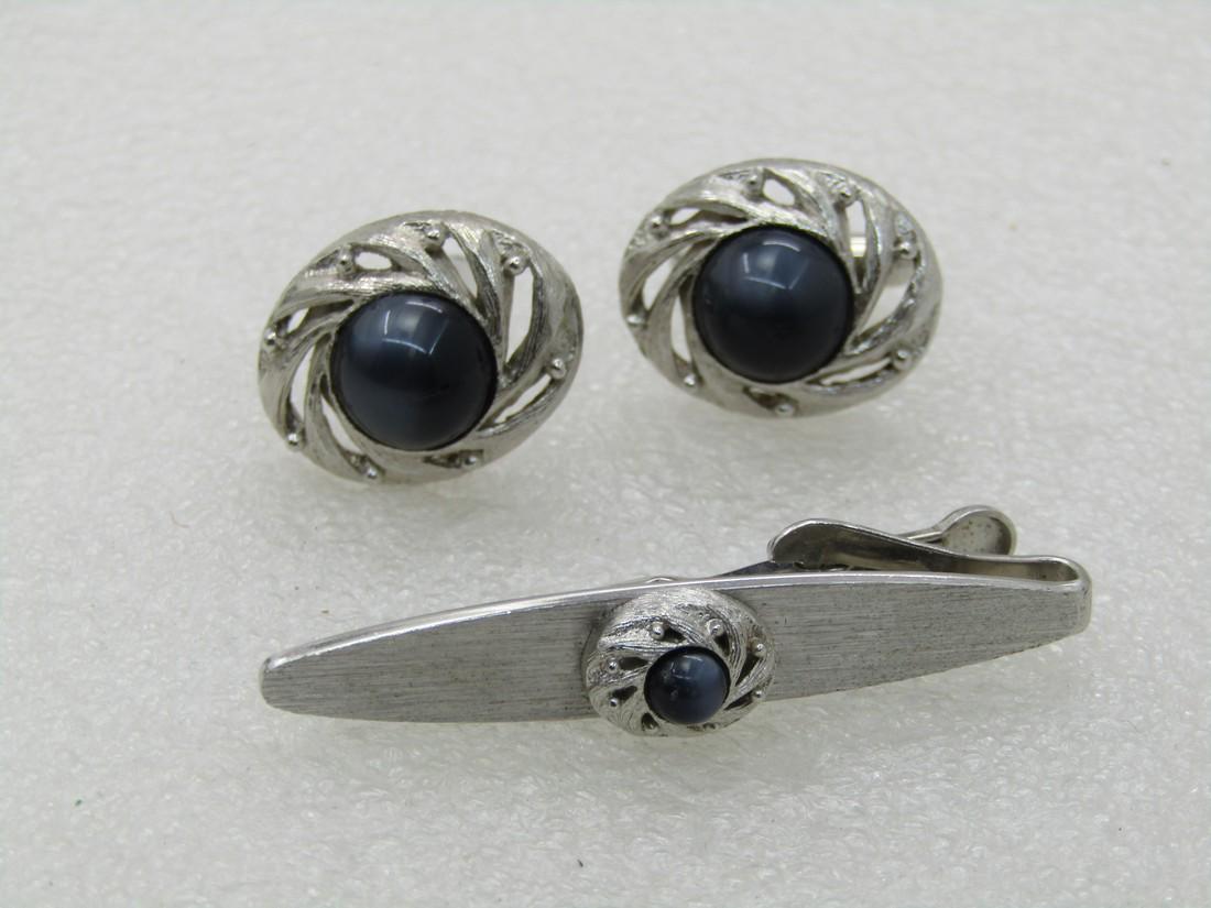 Vintage Swank Cufflinks Tie Clasp Set, Faux Blue Moonstone, Silver Tone, 1960's-1970's (1 of 4)