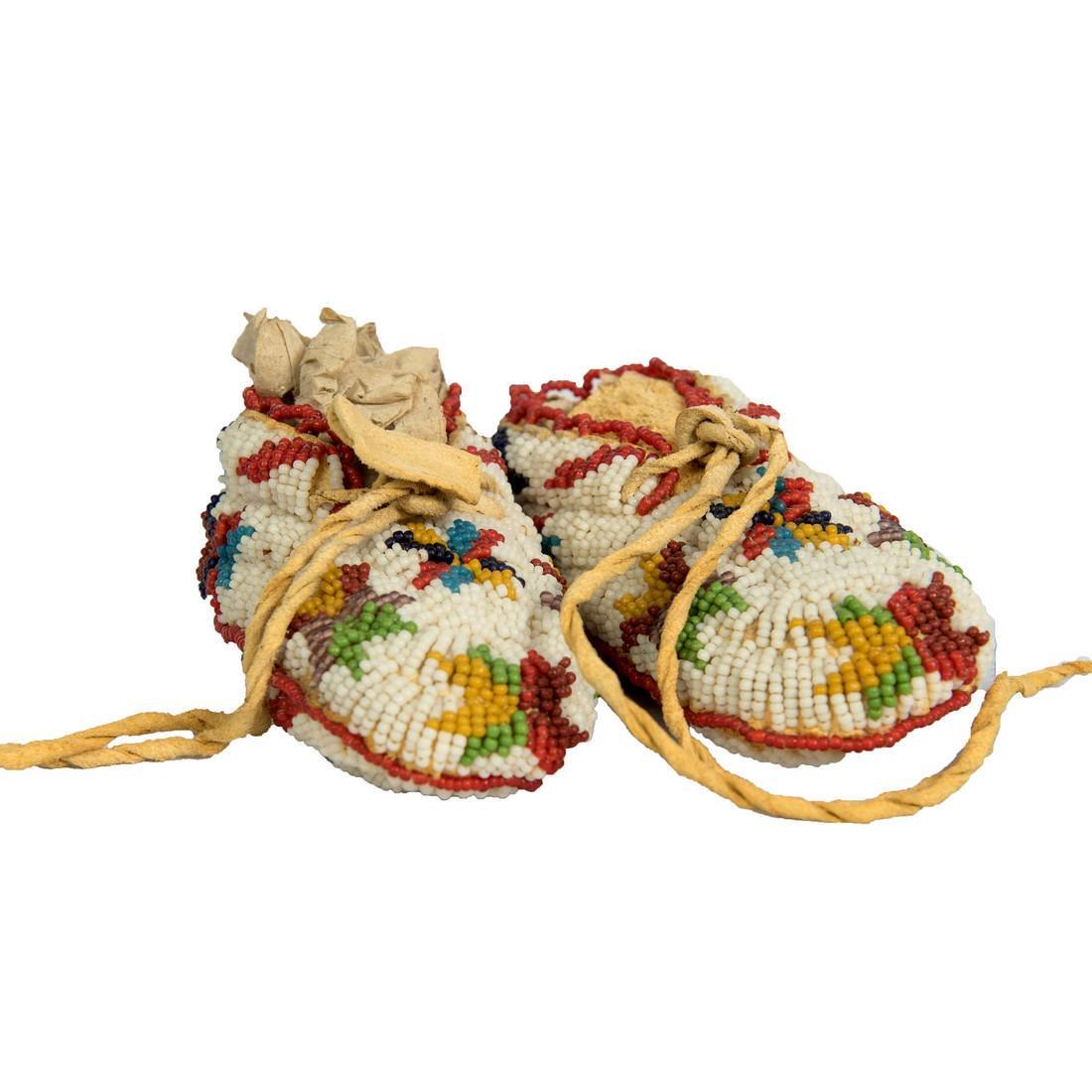 Plains beaded baby moccasins with beaded soles (1 of 5)