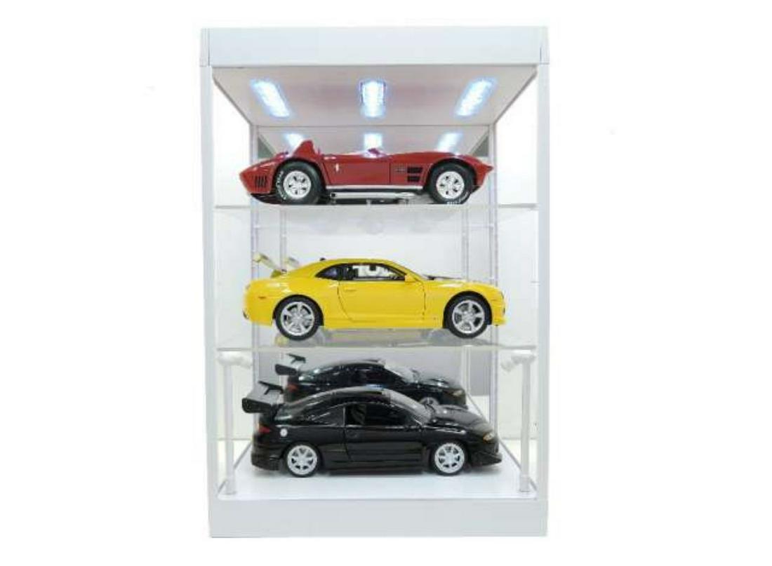 LED showcase with shelves with mirror white (1 of 1)