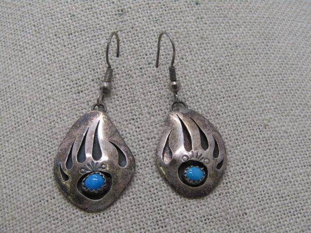 Vintage Sterling Turquoise Bear Claw Earrings, Southwest/Native American, 4.84 gr. 1.75" (1 of 4)