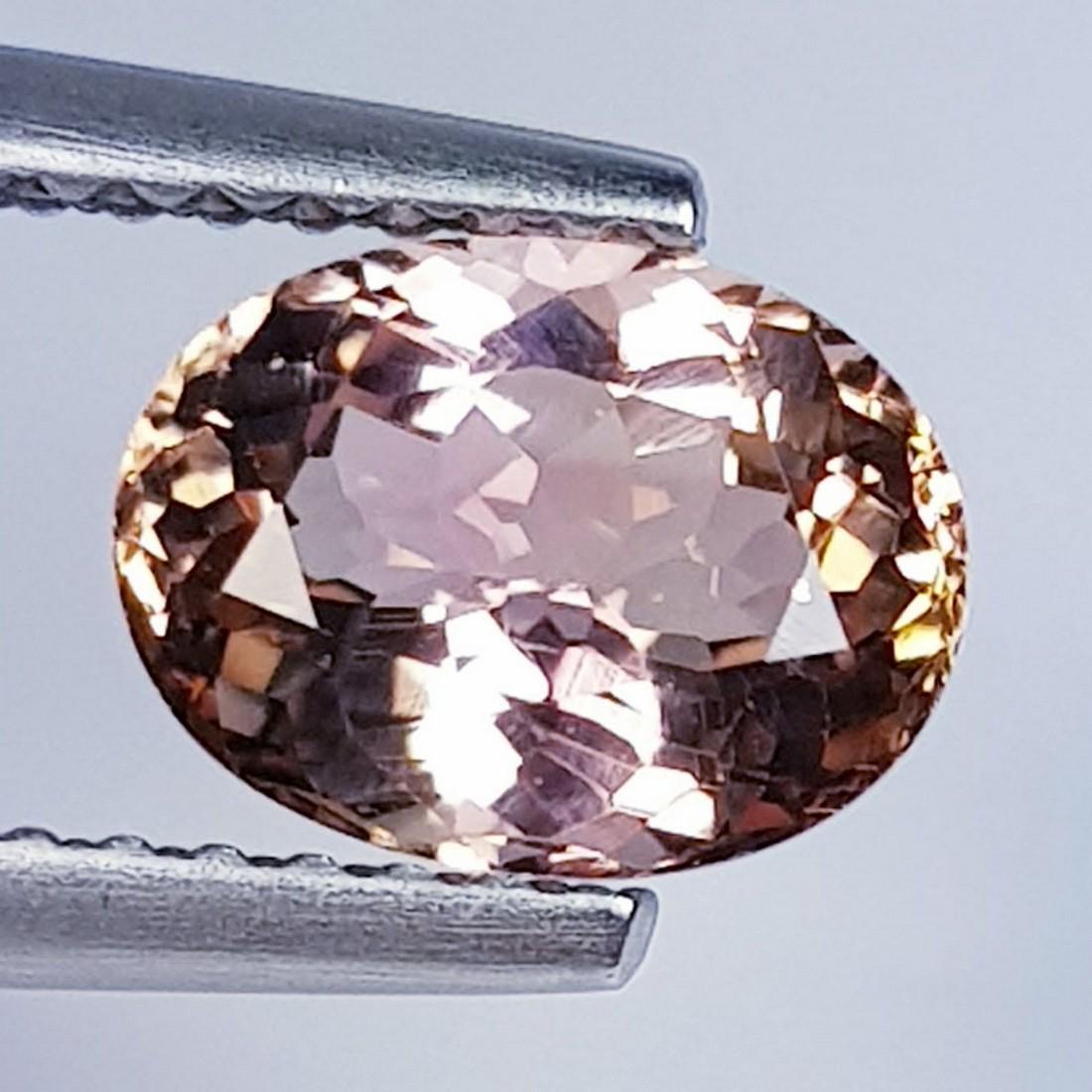 1.28 ctz " Top Grade Gem Natural Pink Tourmaline: No Reserve! Title: 1.28 ctz " Top Grade Gem Natural Pink Tourmaline Color/Clarity: Pink / IF-VVS Gemstones: Tourmaline Carat Weights: 1.28 Size/Dimensions: 7.90 x 6.00 x 4.00 Additional Info: Oval / N