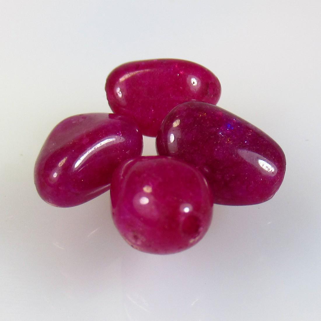 7.76 Ctw Natural 4 Mozambique Red Ruby Dumble Beads (1 of 2)