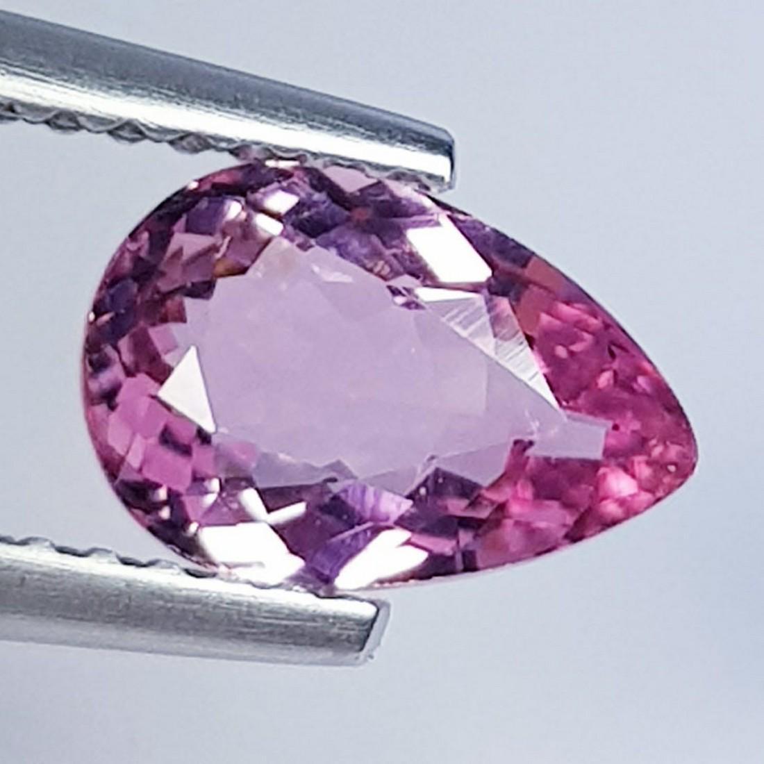 1.02 ctz " Top Grade Gem Natural Pink Tourmaline: No Reserve! Title: 1.02 ctz " Top Grade Gem Natural Pink Tourmaline Color/Clarity: Pink / IF-VVS Gemstones: Tourmaline Carat Weights: 1.02 Size/Dimensions: 8.50 x 5.80 x 3.20 Additional Info: Pear / N