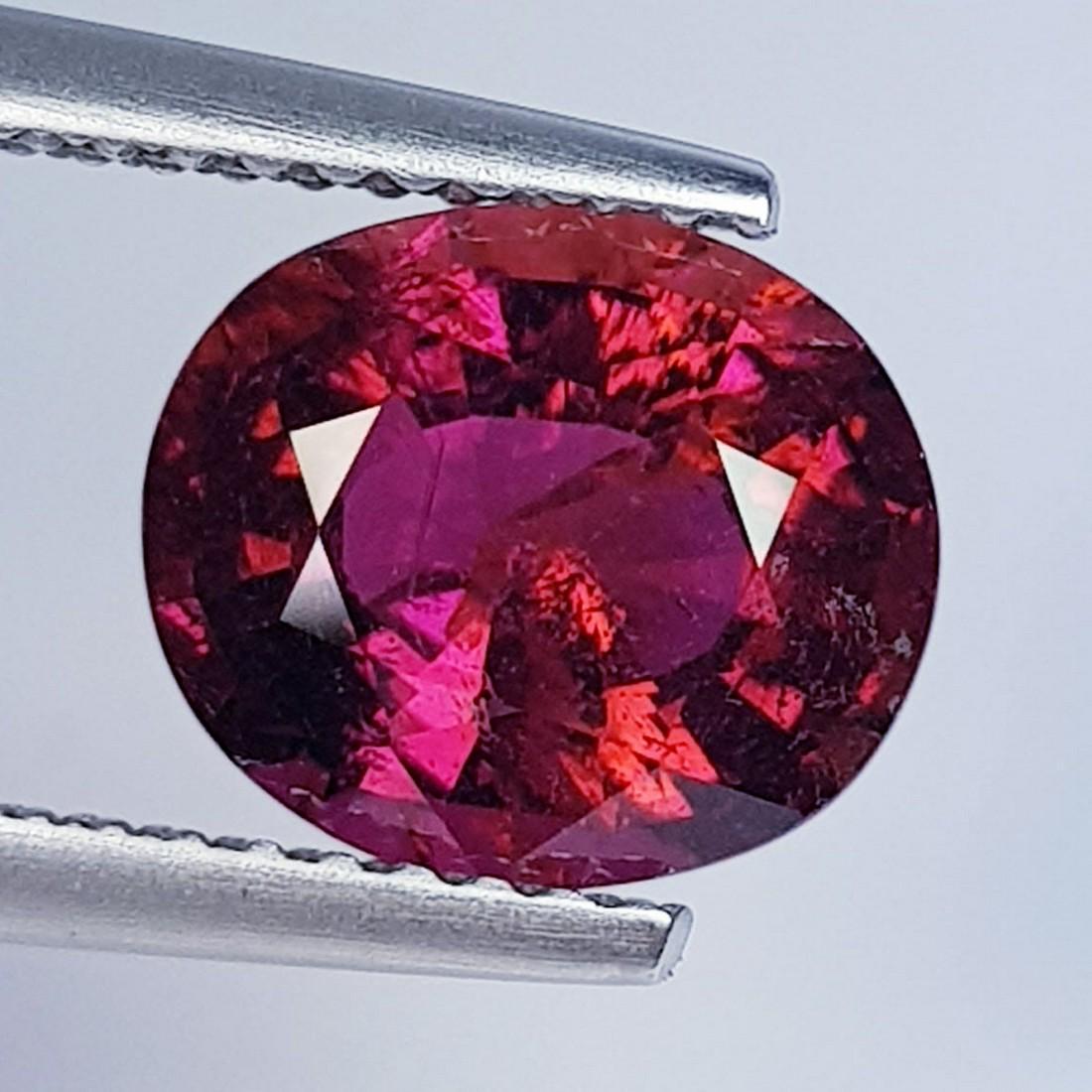 2.34 ctz " Top Grade Gem Natural Pink Tourmaline: No Reserve! Title: 2.34 ctz " Top Grade Gem Natural Pink Tourmaline Color/Clarity: Pink / IF-VVS Gemstones: Tourmaline Carat Weights: 2.34 Size/Dimensions: 9.00 x 7.80 x 5.00 Additional Info: Oval / N