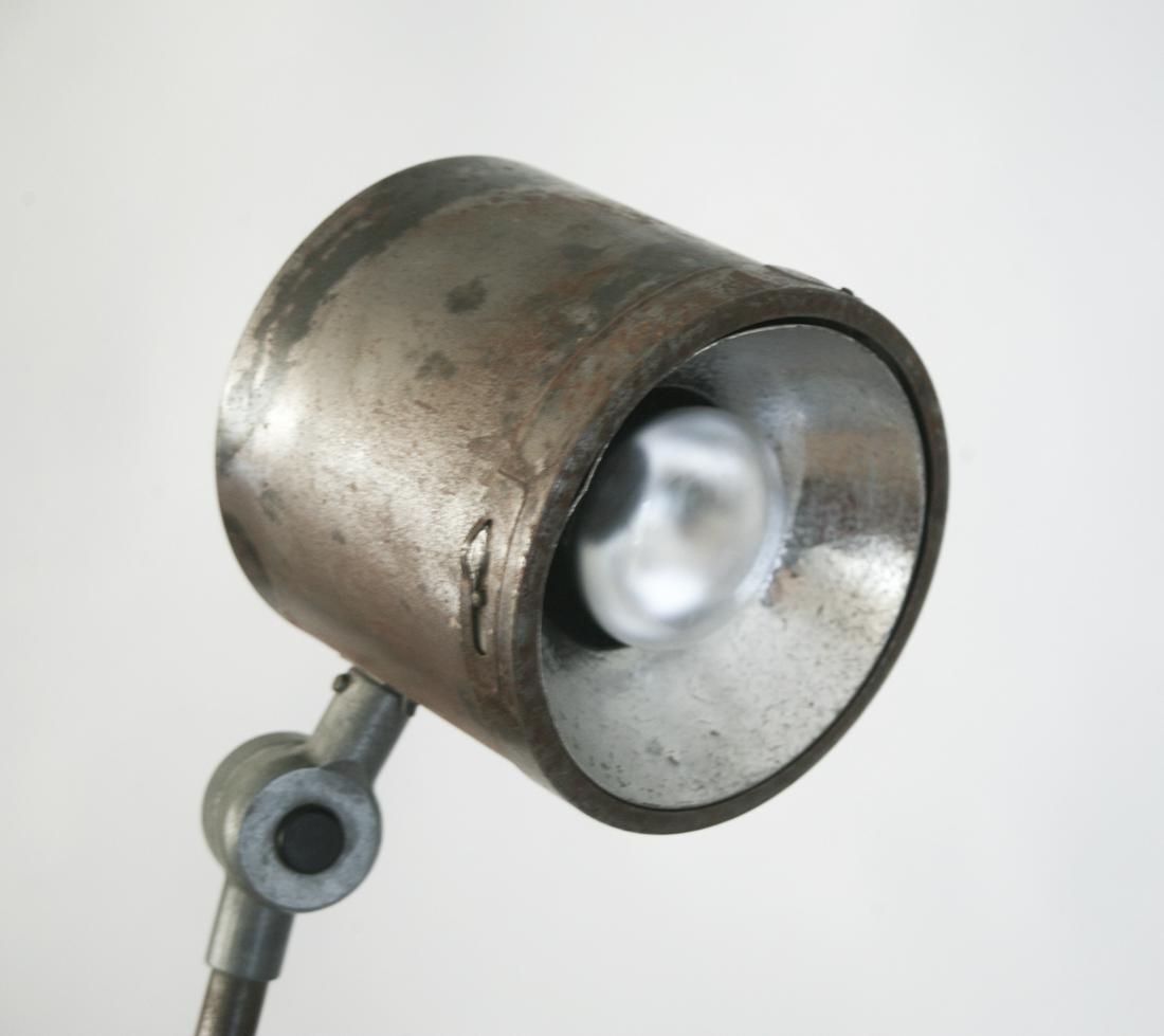 Waldmann Industrial task lamp gallery (1 of 6)