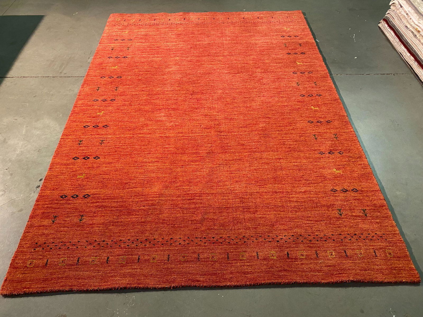 MAGNIFICENT GABBEH RUG 6x8 (1 of 8)