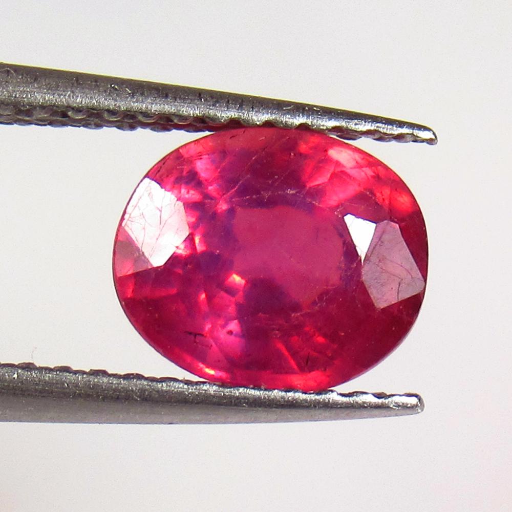 2.06 Ctw Natural Mozambique Red Ruby Oval Cut (1 of 2)