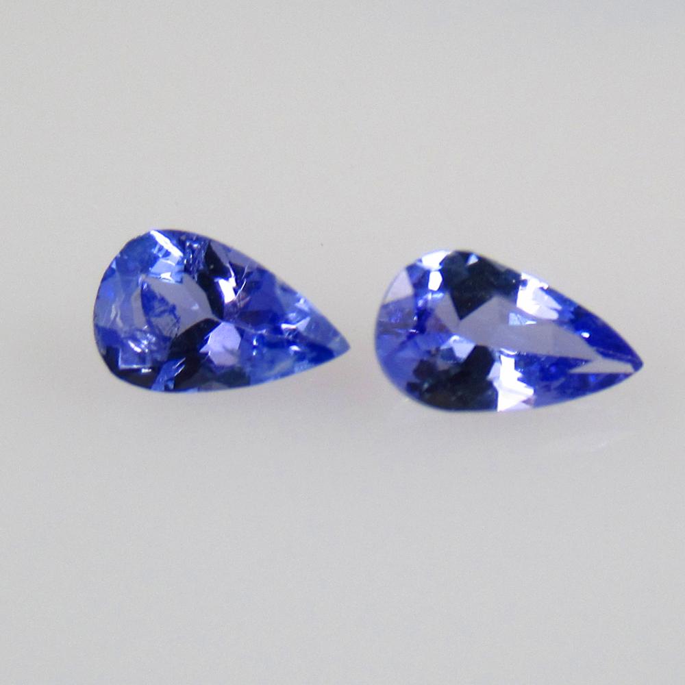 0.44 Ctw Natural Tanzanite Pear Pair: No Reserve! Title: 0.44 Ctw Natural Tanzanite Pear Pair Stone Clarity: VVS Gemstones: Natural Tanzanite Carat Weights: 0.44 Size/Dimensions: 5.00 x 3.20 x 2.20 mm / 2 Pc's Additional Information: Top 