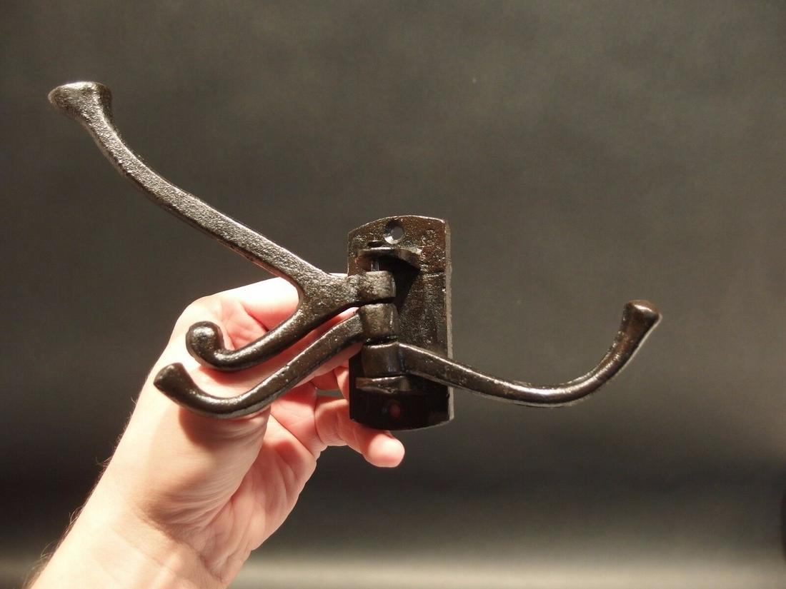 Cast Iron Wall Hook Swivel Folding Coat Hanger Hardware (1 of 7)