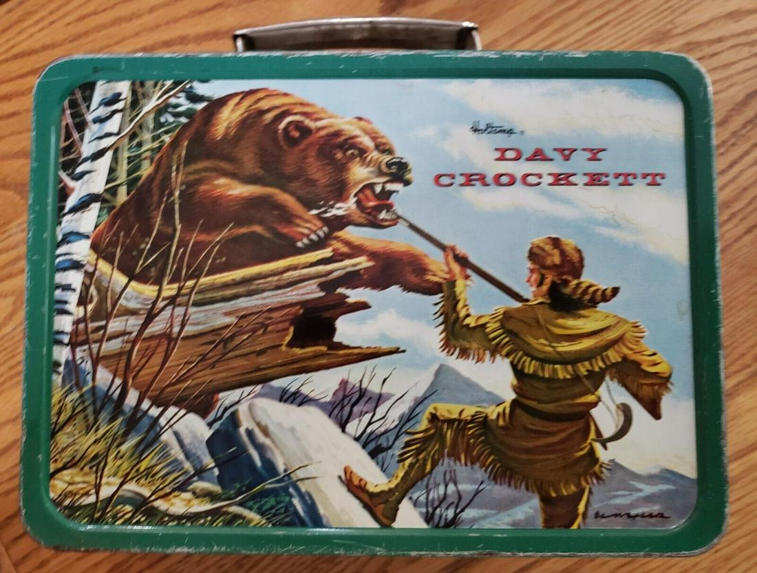 Davy Crockett metal lunchbox all metal American thermos (1 of 6)
