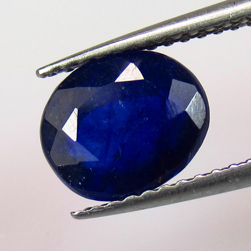 2.84 Ctw Blue Sapphire Oval Cut (1 of 2)