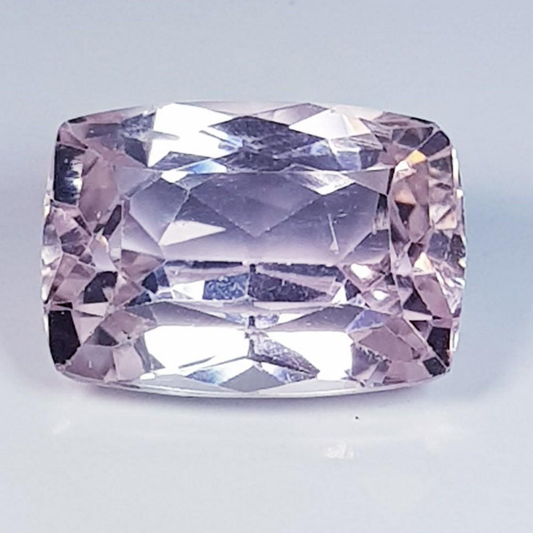 12.53 Ctz Unheated Pink Gem Natural Kunzite: No Reserve! Title: 12.53 Ctz Unheated Pink Gem Natural Kunzite Color/Clarity: Pink / VVS Gemstones: Kunzite Carat Weights: 12.53 Size/Dimensions: 15.00 x 10.50 x 9.30 Additional Info: Cushion / Pakist