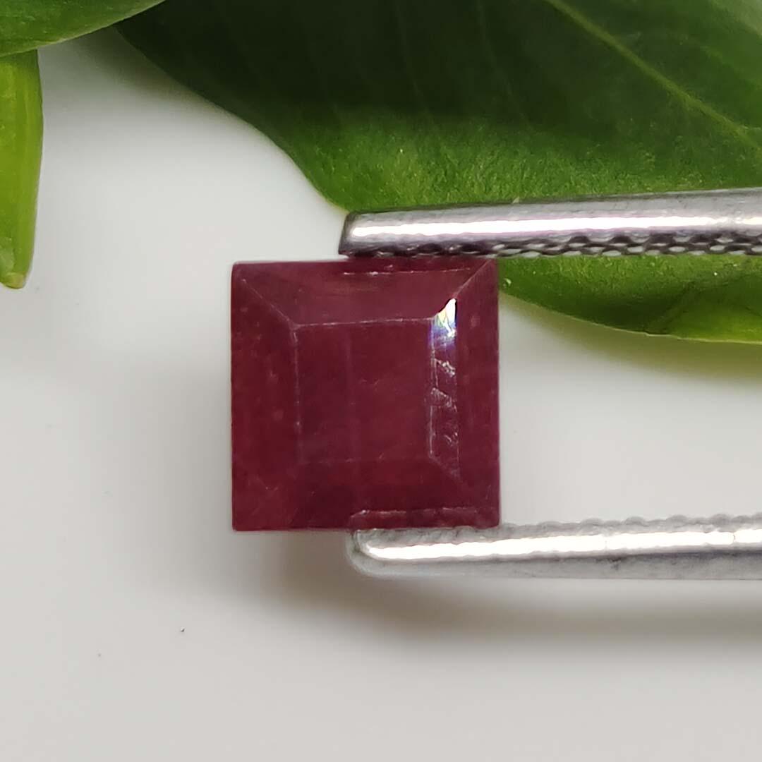 1.25 ct Natural Red Ruby (1 of 1)