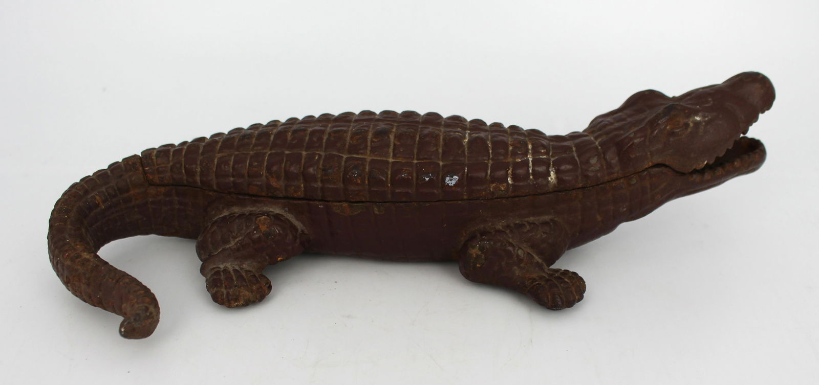Art Deco Cast Iron Crocodile Cigarette Box (1 of 4)