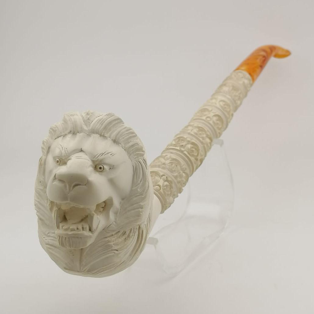 Lion Meerschaum Pipe (1 of 11)