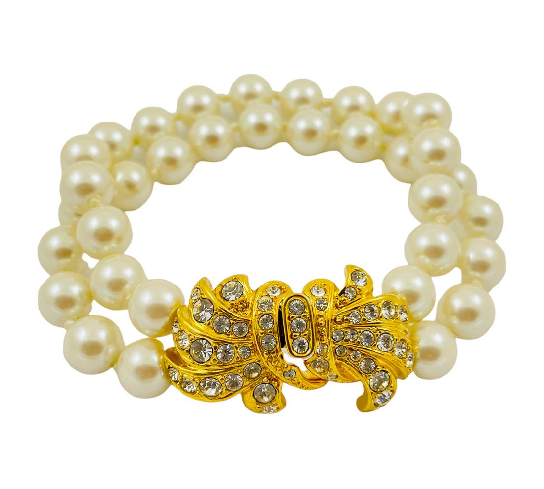 Vintage gold rhinestone double strand pearl bracelet (1 of 4)