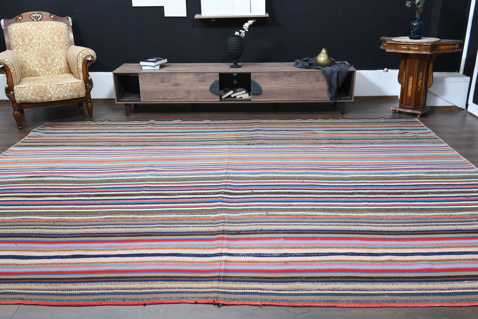 Vintage Kilim Rug (1 of 9)