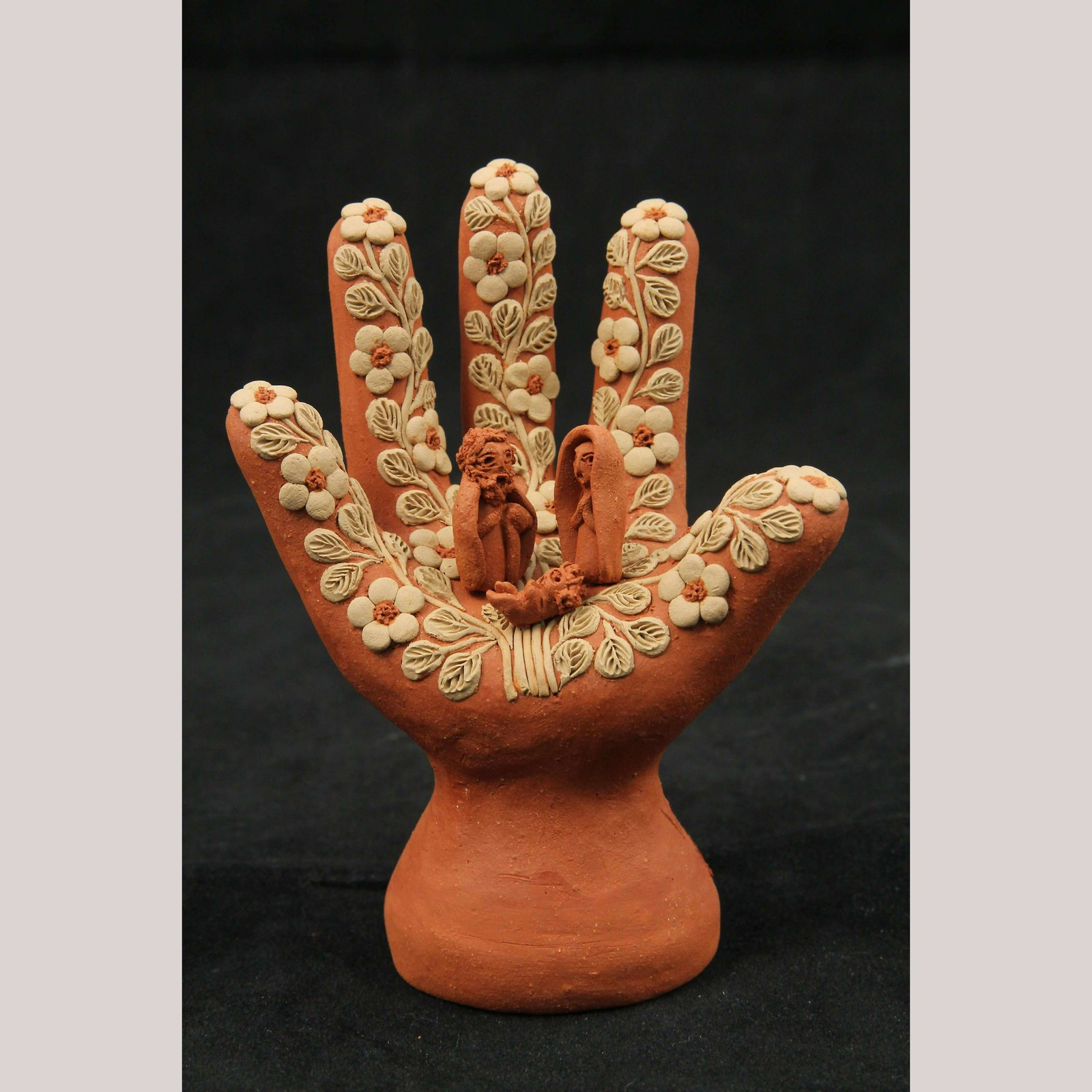 Ceramic Small Filigree Hand/Nativity Scene Mexico Fine Folk Art Oaxaca Décor #4 (1 of 7)