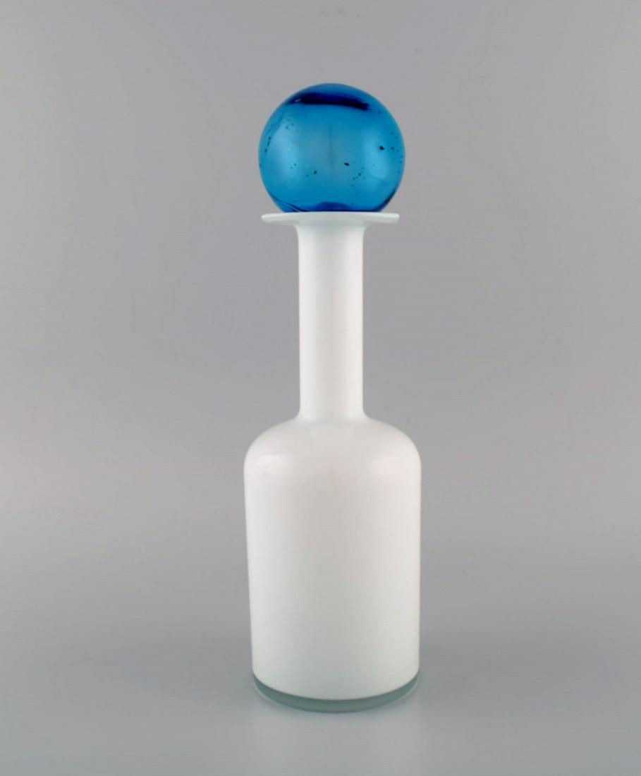 Otto Brauer for Holmegaard. Vase / bottle in white mouth-blown art glass with light blue ball.: Title: Otto Brauer for Holmegaard. Vase / bottle in white mouth-blown art glass with light blue ball. 1960's. Description: Otto Brauer for Holmegaard. Vase / bottle in white mouth-blown art glass with