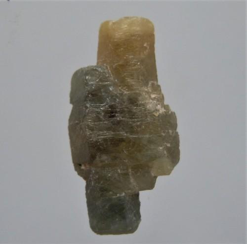 4.25 CT TWINNED SAPPHIRE CRYSTAL - UNTREATED (1 of 6)