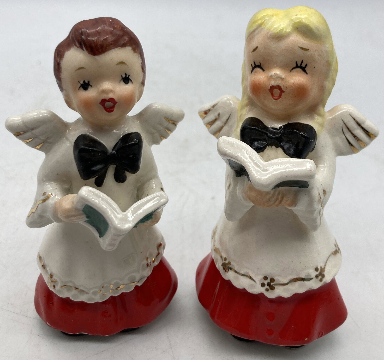 VINTAGE 1950'S CHOIR BOY AND GIRL ANGEL SALT & PEPPER SHAKER SET - JAPAN (1 of 8)