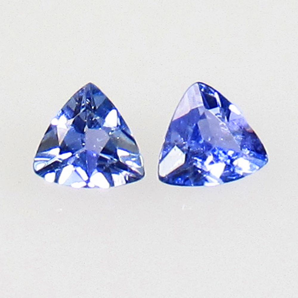 0.23 Ctw Natural Tanzanite Trillion Pair: No Reserve! Title: 0.23 Ctw Natural Tanzanite Trillion Pair Stone Clarity: VVS Gemstones: Natural Tanzanite Carat Weights: 0.23 Size/Dimensions: 3.20 x 3.20 x 1.80 mm / 2 Pc's Additional Information: 