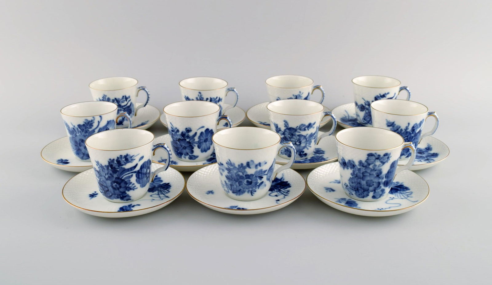 11 Royal Copenhagen Blue Flower Curved mocha cups and saucers with gold edge. 1970s. Model number (1 of 6)