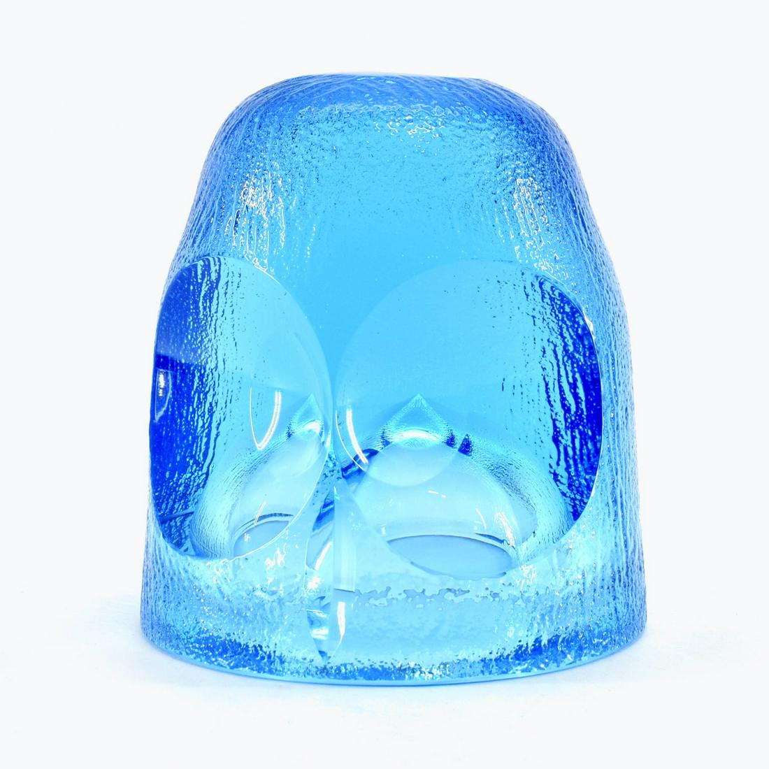 Josef Rosinen & Stanislav Honzik ( Exbor ) - Rare glass Owl signed: Title: Josef Rosinen & Stanislav Honzik ( Exbor ) - Rare glass Owl signed Maker: Josef Rosinen & Stanislav Honzik ( Exbor glass ) Date/Period: 1960 Origin: Cecoslovacchia Dimension: 10,5 x 9,5 cm 1200