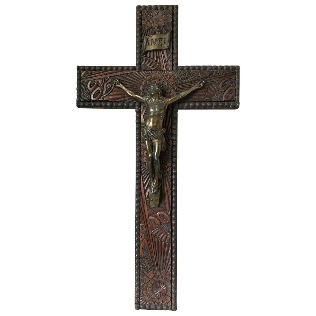 Antique Victorian Carved Gilt Silver Crucifix Jesus Christ Lord Wall Plaque: Antique Victorian Carved Gilt Silver Crucifix Jesus Christ Lord Wall Plaque Condition: Used: An item that has been previously used. See the seller’s listing for full details and description of a