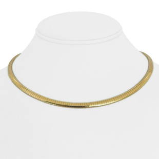 14k Yellow Gold 30.9g Solid Heavy 4.8mm Omega Link Collar Necklace Italy 16": Details Condition: Excellent Condition, Professionally Cleaned and Polished Metal: 14k Gold (Marked, and Professionally Tested) Weight: 30.9g Length: 16 Inches Width: 4.8mm Closure: Box Tab