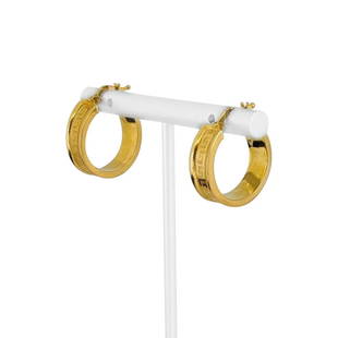 21k Yellow Gold 4.2g Hollow Greek Key Pattern Hoop Huggie Earrings: Details Condition: Excellent Condition, Professionally Cleaned and Polished Metal: 21k Gold (Marked, and Professionally Tested) Weight: 4.2g Length: .9 Inches Width: .8 Inches Closure: Snap 